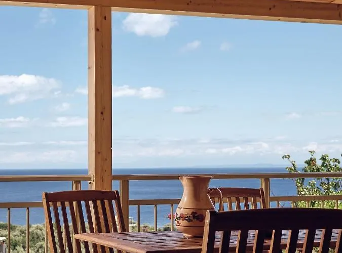 Arbarosa - A Stylish With Private Pool & Sea Views, By Zantewize Villa *
