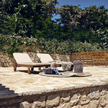 Arbarosa - A Stylish With Private Pool & Sea Views, By Zantewize * Άγιος Νικόλαος