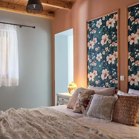Arbarosa - A Stylish With Private Pool & Sea Views, By Zantewize