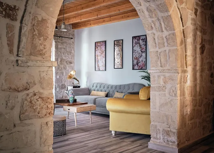 빌라 Arbarosa - A Stylish With Private Pool & Sea Views, By Zantewize *