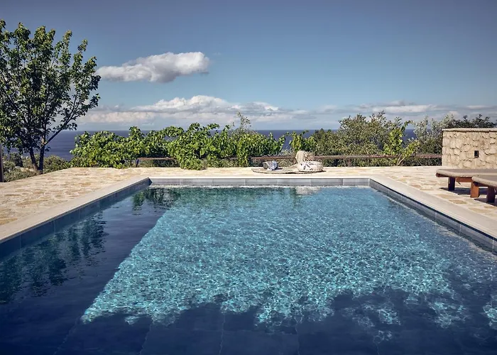 빌라 Arbarosa - A Stylish With Private Pool & Sea Views, By Zantewize 아기오스니콜라우스